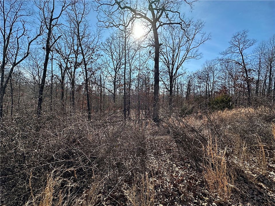 2nd image of 16-17878-000 Creetown Ln #20