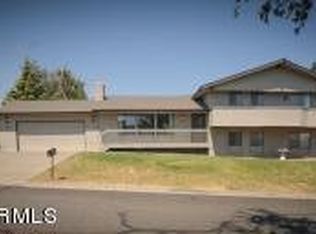 7609 W Chestnut Ave, Yakima, WA 98908