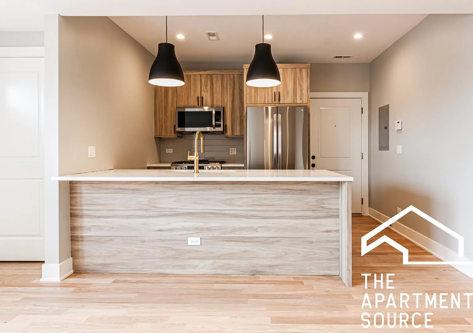 2 bed, 1000 sqft, $2,795 — Photo 4