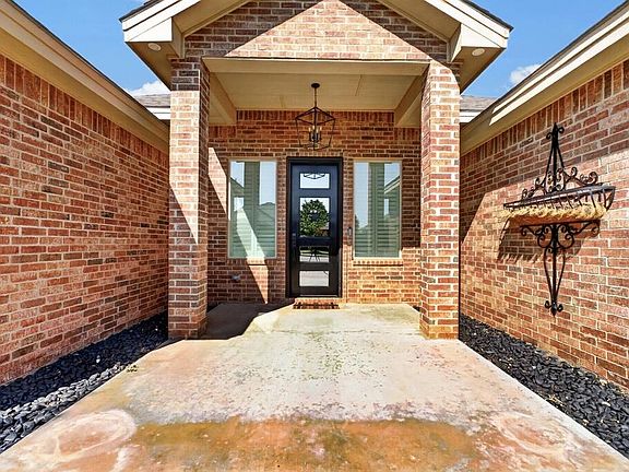 5th image of 4413 Escondido Ct
