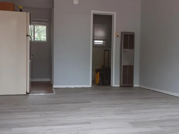 411 Troy Ave APT 1, Pueblo, CO 81001