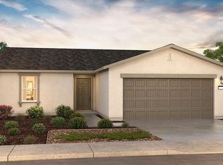 167 S Oak St, Woodlake, CA 93286