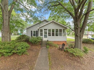 19 2nd St, Inman, SC 29349