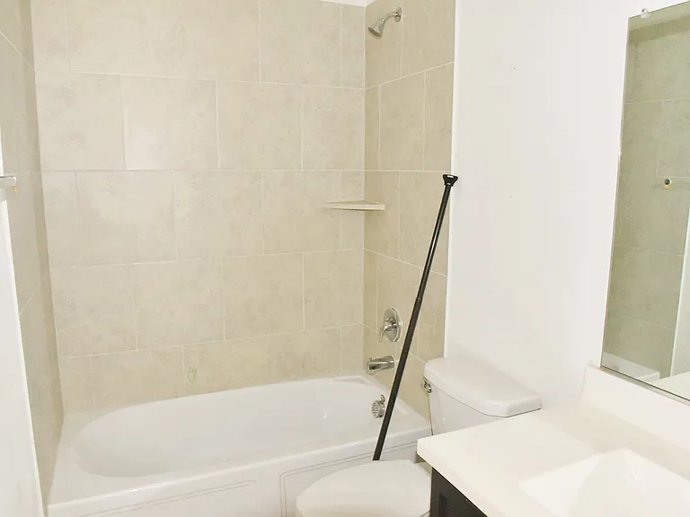 1405 Acmite Ave — Photo 22