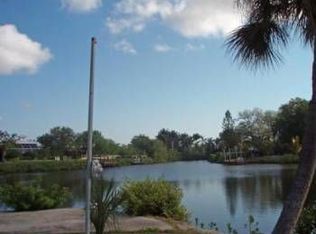 902 Lucille Ave, Nokomis, FL 34275