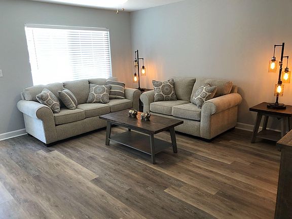 3rd image of 1 Plaza Mayor APT 36
