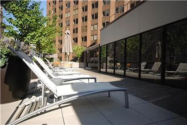 Rented by Warburg | media 3