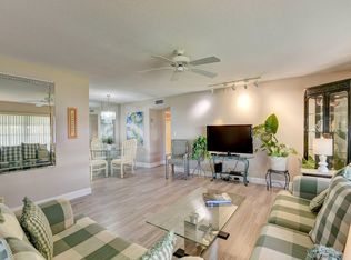 200 High Point Ct E APT D, Delray Beach, FL 33445