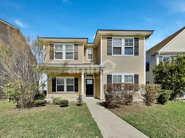 218 Dogwood Cir, Port Wentworth, GA 31407