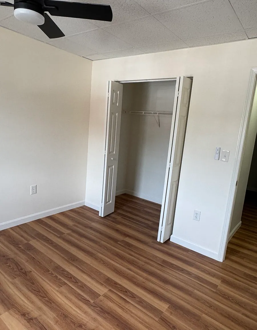 2 bed, 836 sqft, $2,500 — Photo 3