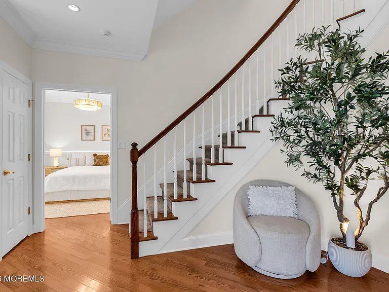 22 McKinley St — Photo 6