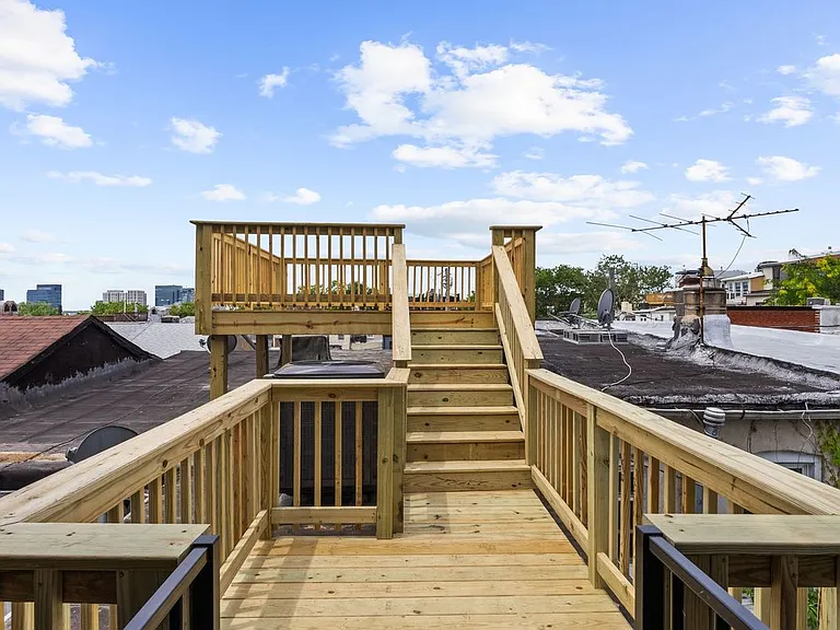 203 S Madeira St — Photo 34