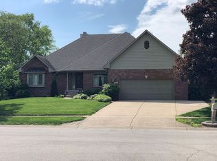 2614 Willow Lakes East Blvd, Greenwood, IN 46143