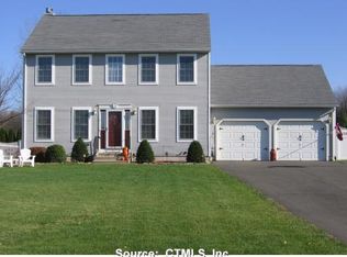 6 Lindsay Ln, Broad Brook, CT 06016