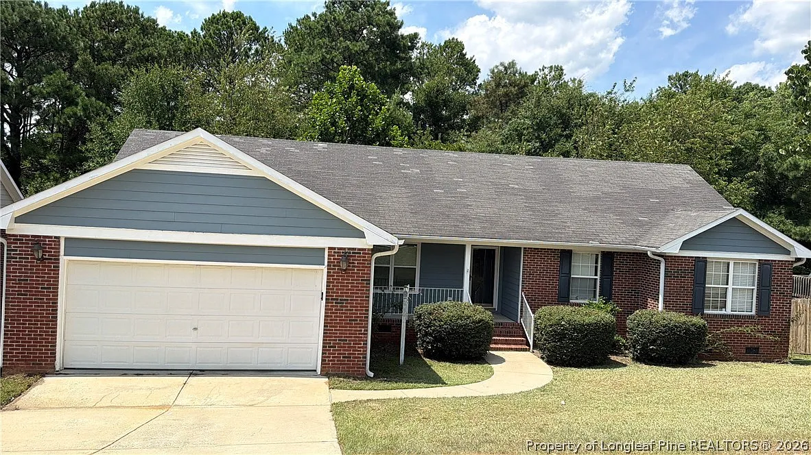 4 bed, 2.0 bath, 1647 sqft, $1,500 — Photo 1