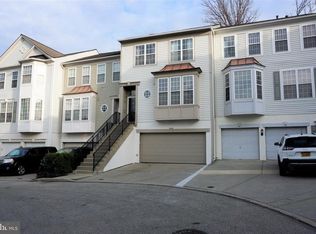 15 Honey Locust Ct, Lafayette Hill, PA 19444