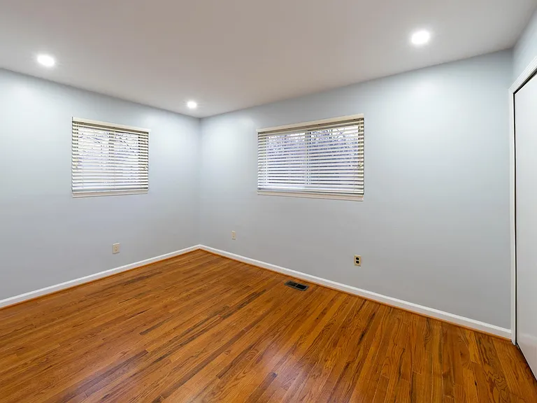 107 Bloomfield Blvd — Photo 18