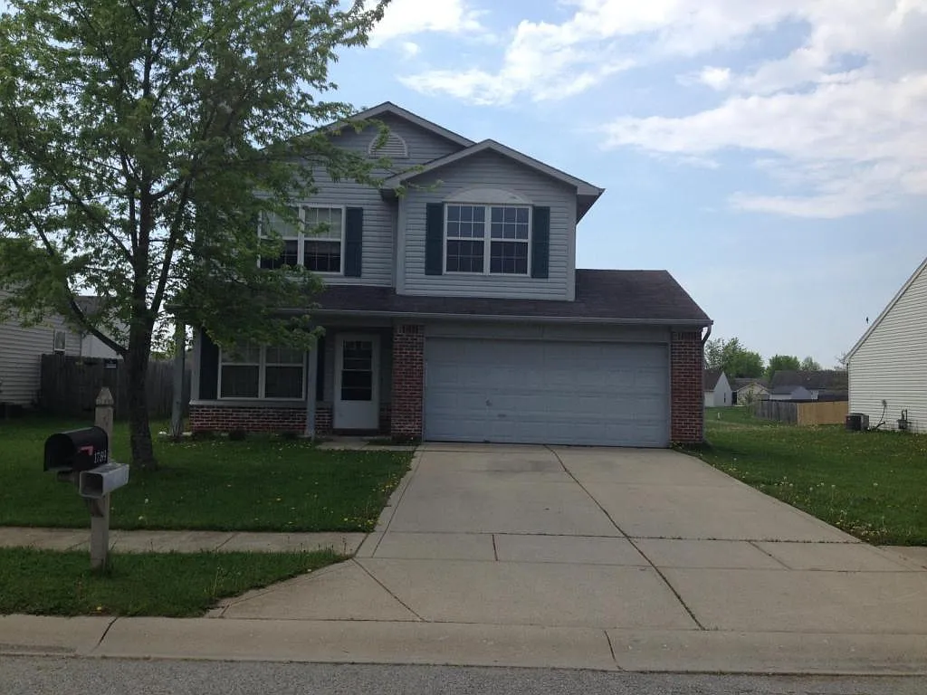 1789 Carol Lynn Dr photo 1