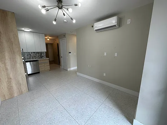 Rented by Marquis Real Estate Services | media 3