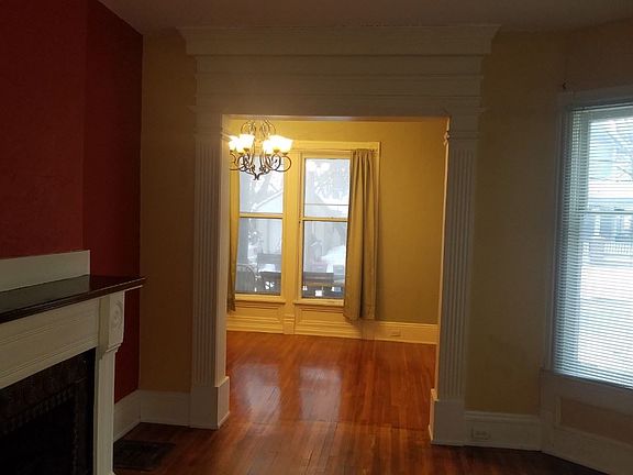 147-apt#1-diningroom-2