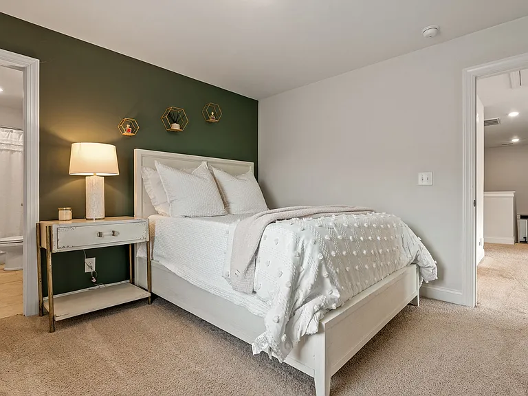 10 Macdonald Cv — Photo 24