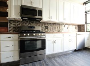 7211 62nd St #1R, Ridgewood, NY 11385