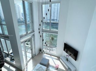 340 Biscayne Blvd, Miami, FL 33132