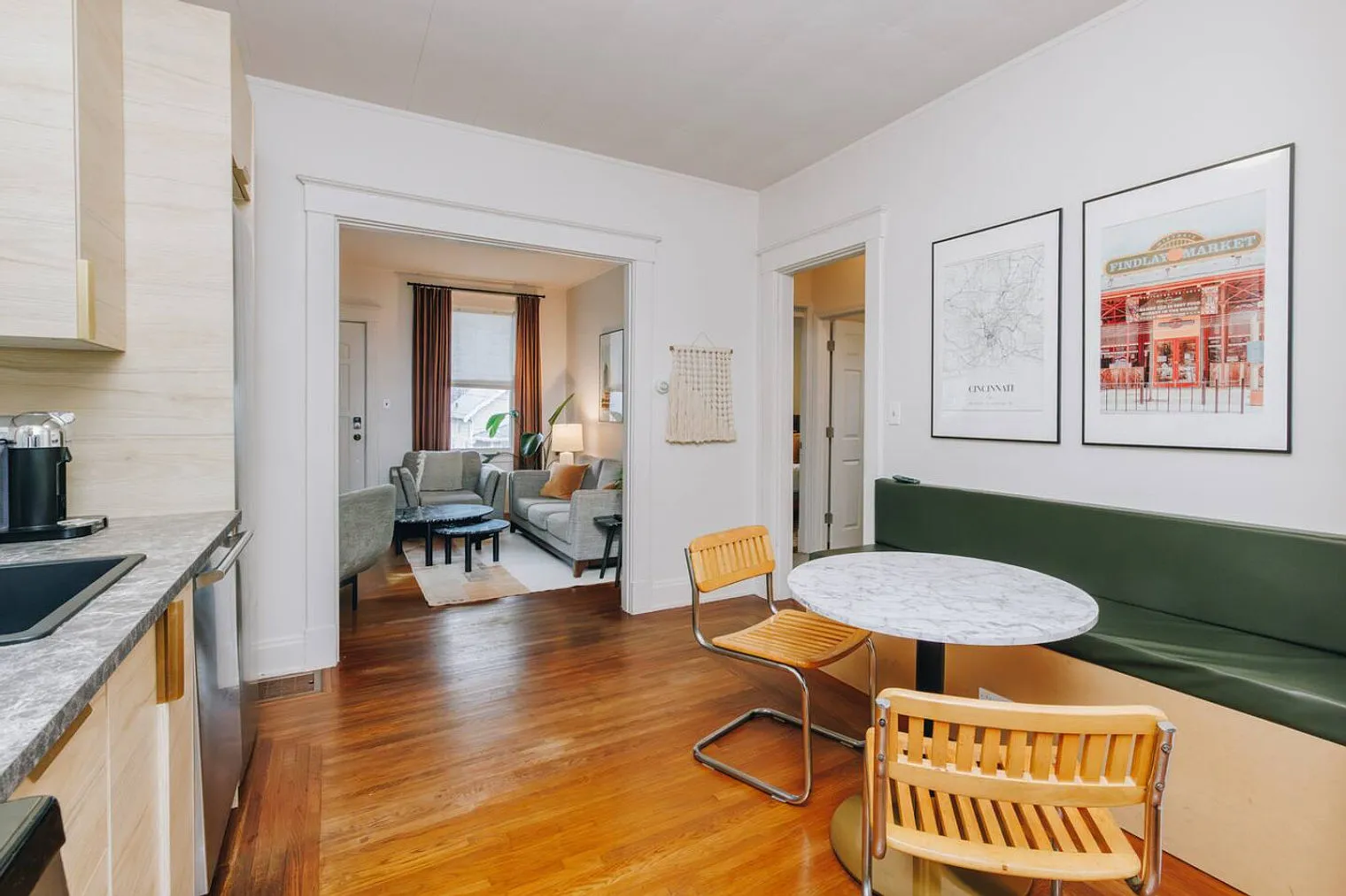 3 bed, 1.0 bath, 1506 sqft, $3,047 — Photo 3