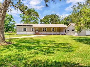 4914 Graves Rd, Alvin, TX 77511
