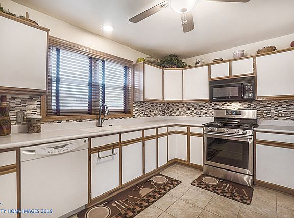 3rd image of 1811 Pebble Beach Dr