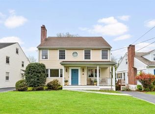 78 Tamarack Rd, Port Chester, NY 10573