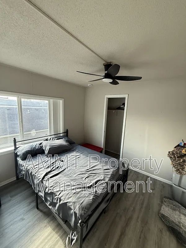 1 bed, 1.0 bath, $1,200 — Photo 4