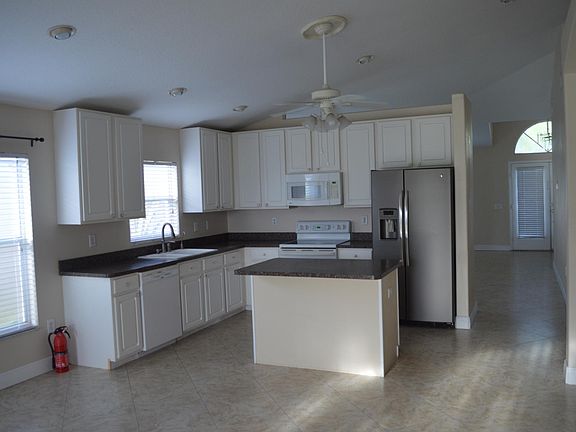 5th image of 19317 Seacove Dr