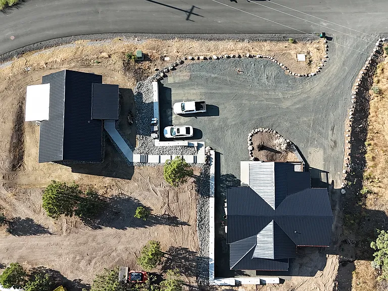 140 SE Bunchgrass Rd #B — Photo 6