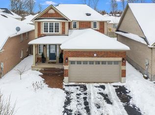 109 Tunbridge Rd, Barrie, ON L4M6T1