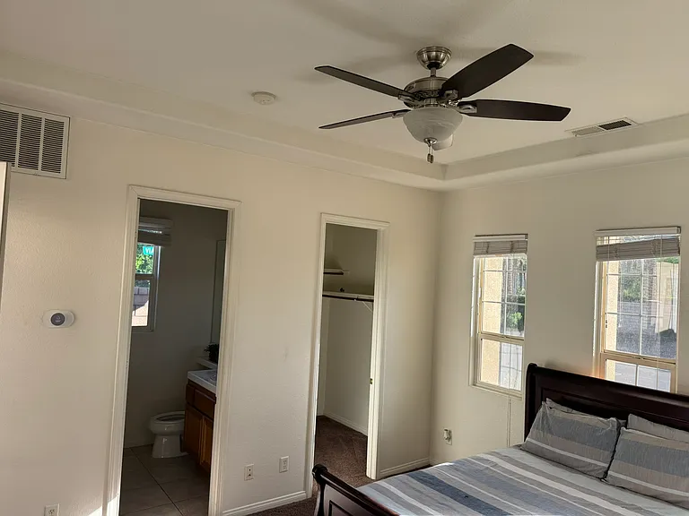 Casita bedroom