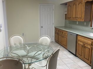 83 W 27th St #2, Bayonne, NJ 07002