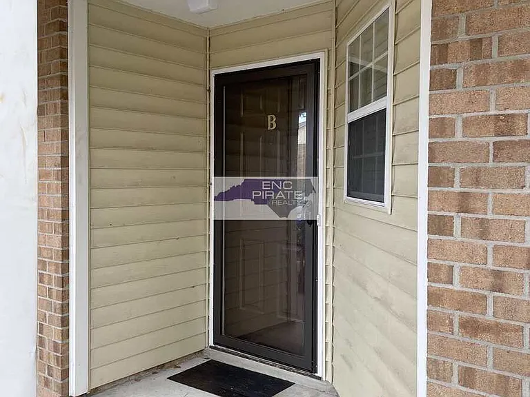 2936 B Mulberry Ln #1 — Photo 1
