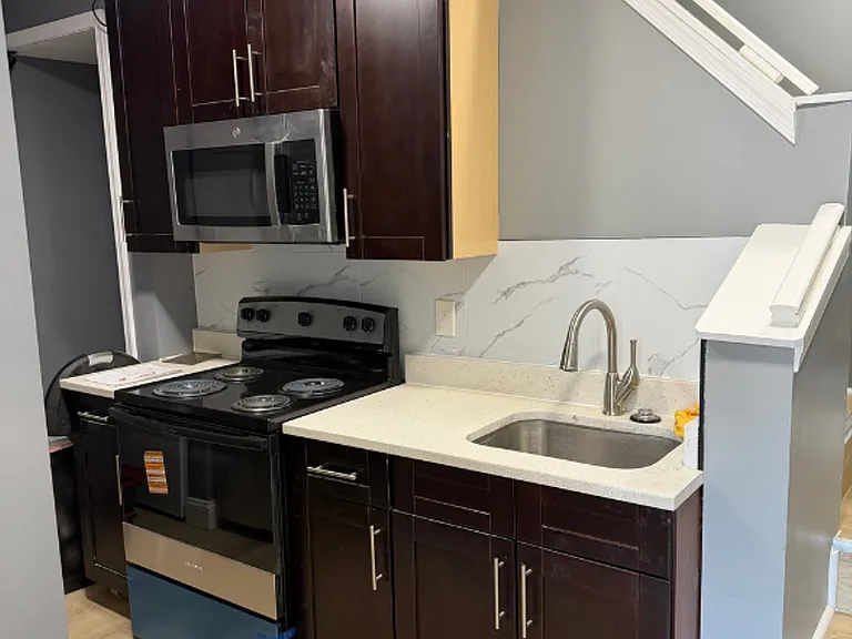427 S Augusta Ave #1C-600-1C — Photo 8