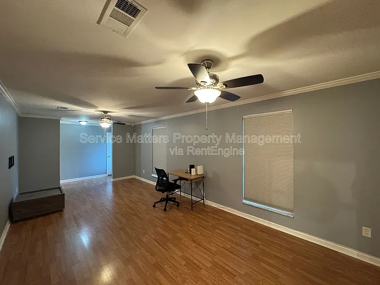 8140 Tabaid Ln — Photo 3
