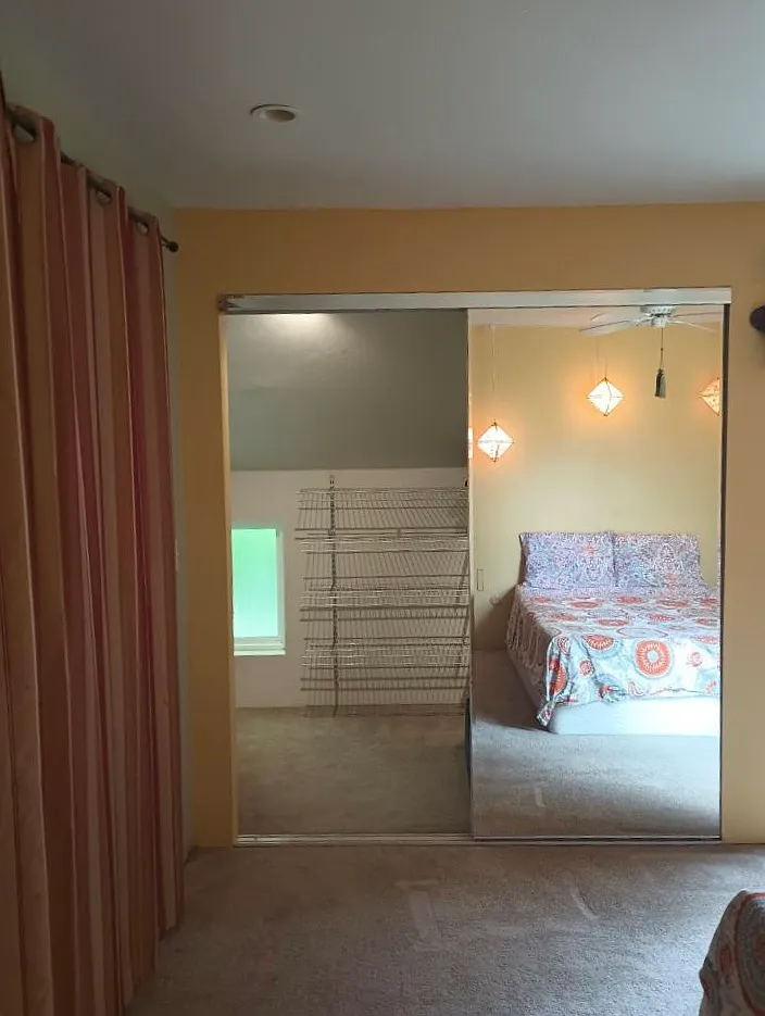 2 bed, 1000 sqft, $2,000 — Photo 3