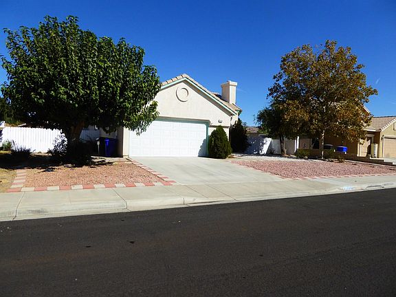 2nd image of 13884 Lippazan Ct