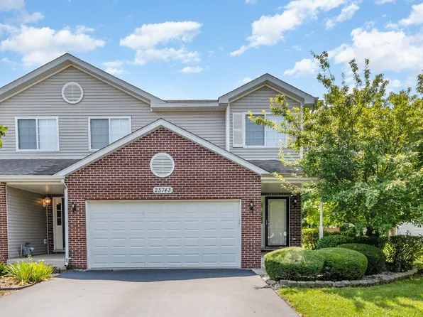 25743 S Red Stable Ln, Channahon, IL 60410