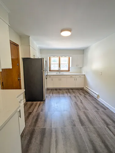 2876 E Main St #4 Photo 1