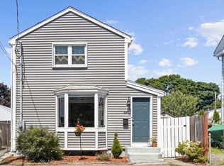 64 Beaver St, Salem, MA 01970