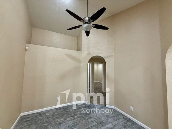 2nd image of 2388 E Atlantic Ave