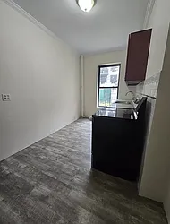 Rented by Voro Purple LLC