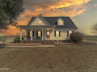 599 Old Neck Rd, Hertford, NC 27944