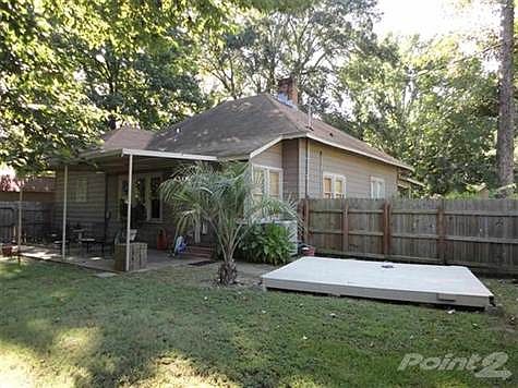 2nd image of 506 Pine Bluff St
