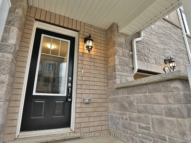 134 Hibiscus Ln — Photo 2